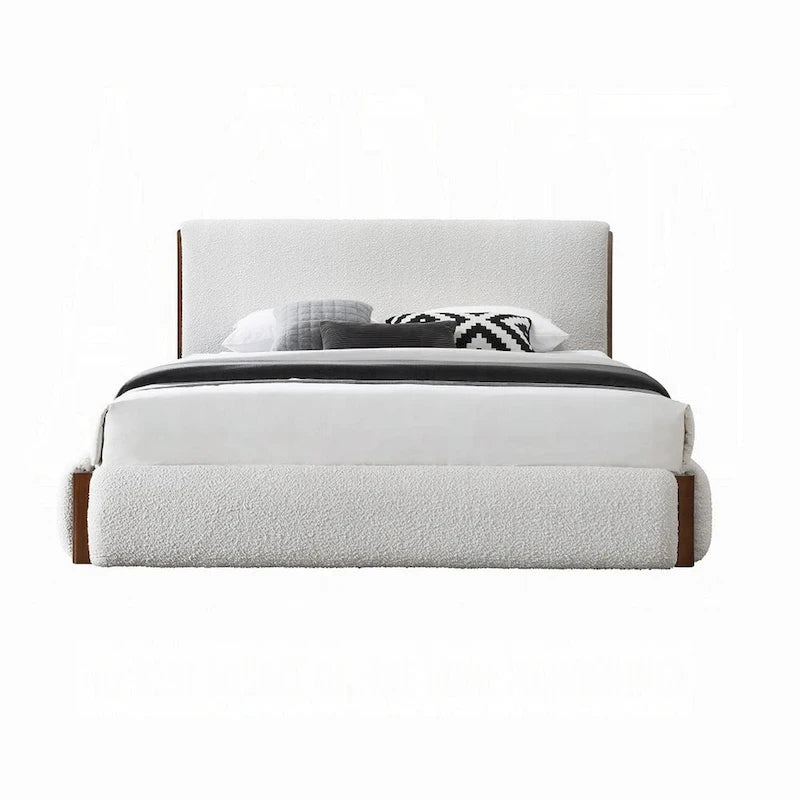 Cadre de lit Queen Size à profil bas avec revêtement en bouclette blanche, lit plateforme moderne