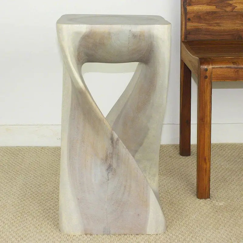 Tabouret torsion en bois massif 12"x12"x23", tabouret d'appoint sculptural fait à la main, finition huile grise