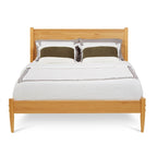 Lit plateforme en bois massif de taille Queen, style Mid-Century