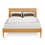 Lit plateforme en bois massif de taille Queen, style Mid-Century