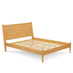 Lit plateforme en bois massif de taille Queen, style Mid-Century