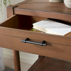 Table d'appoint à 1 tiroir avec pieds tournés et détails sculptés, 48 cm L x 40 cm P x 66 cm H
