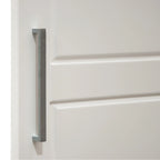 Armoire Palace Imports Cosmo à 3 portes en bois massif à 100 %, avec portes en bois massif ou miroirs