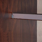 Armoire-penderie Kyle à 4 portes en bois massif 100 % Palace Imports, avec portes en bois massif ou miroir